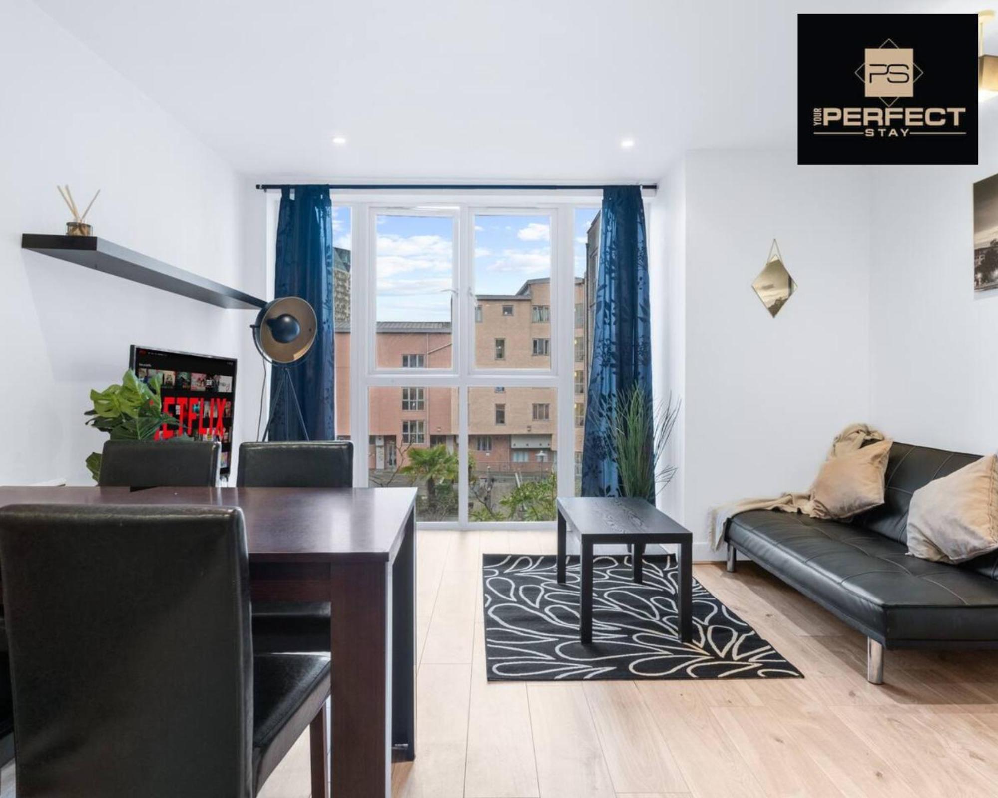 Mercury Suite City Centre Netflix Dedicated Workspace By Your Perfect Stay Short Lets バーミンガム エクステリア 写真